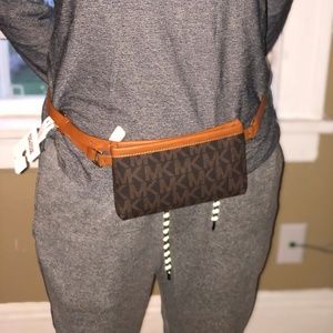 Michael Kors Signature Fanny Pack With Brown Belt